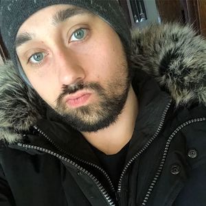 Meet your Posher, Codie